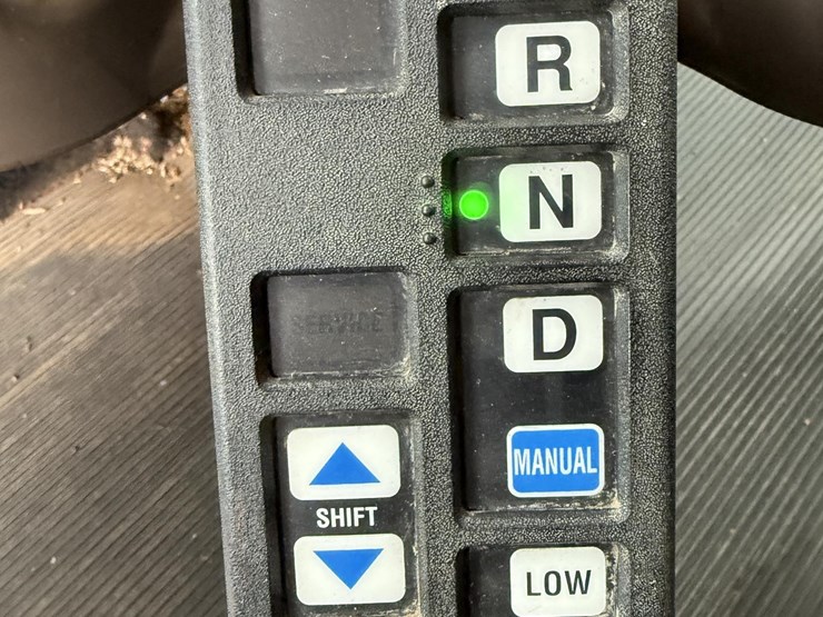 2003-kenworth-t2000-image-36