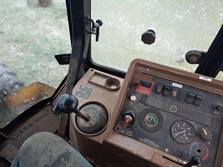 1999-deere-410e-image-33