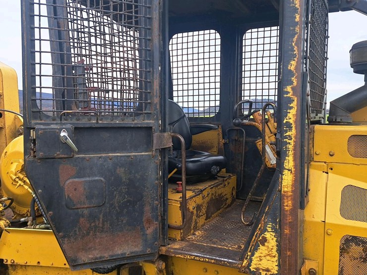 caterpillar-518c-image-11