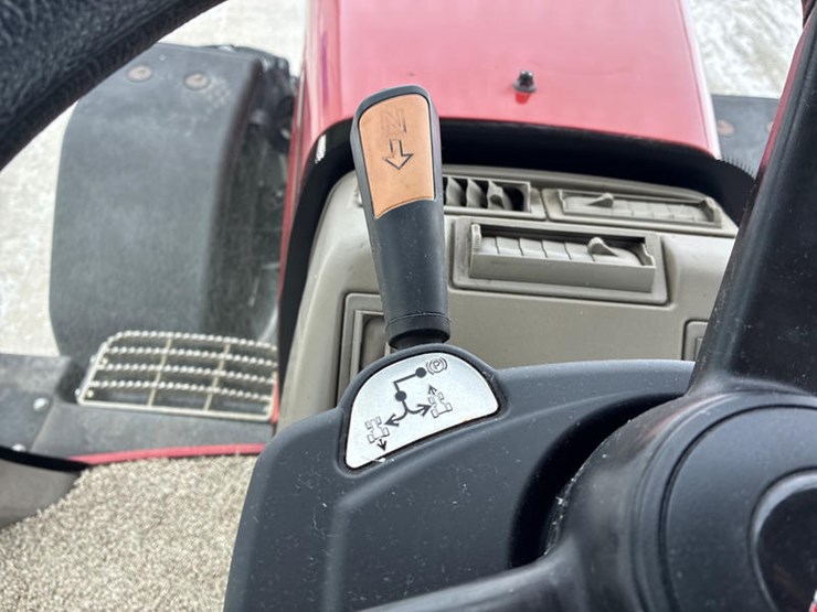 case-ih-magnum-190-image-76