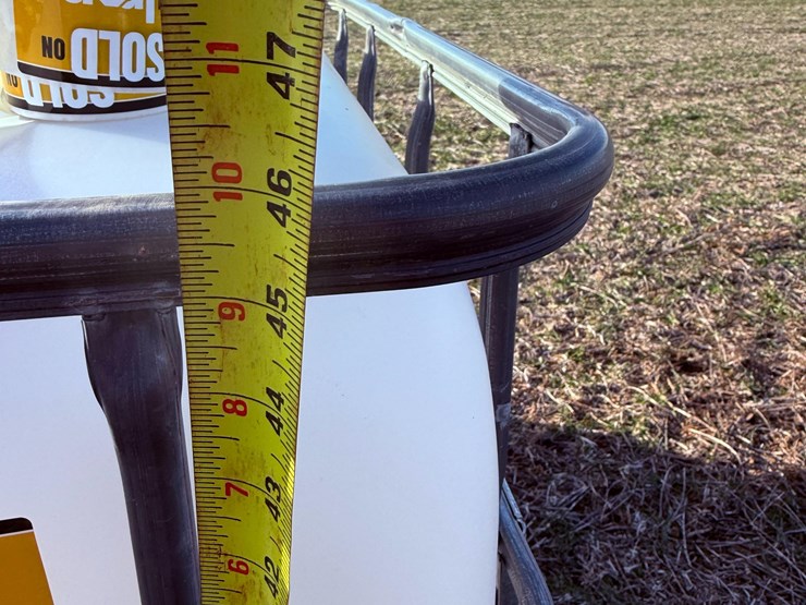 poly-265-gal-containers-image-13