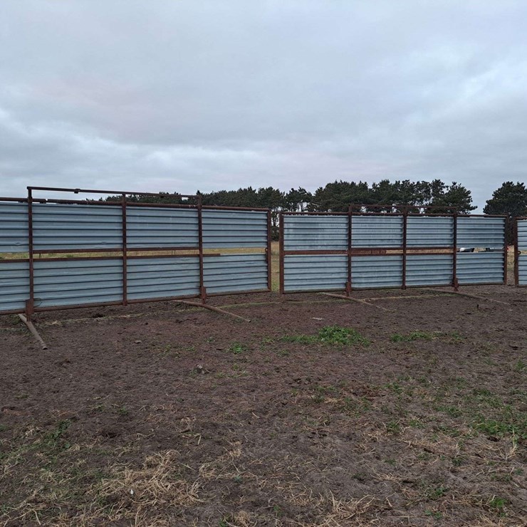 (1) C&W Welding Windbreak Panel, 26’ Long, 14’ Removable Legs, Weigh Over 1150lbs