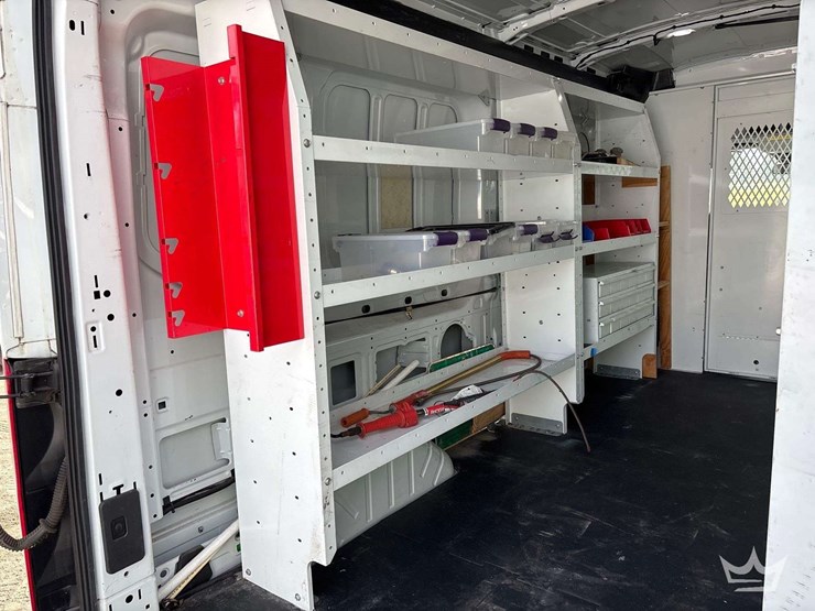 2018-ford-transit-image-19