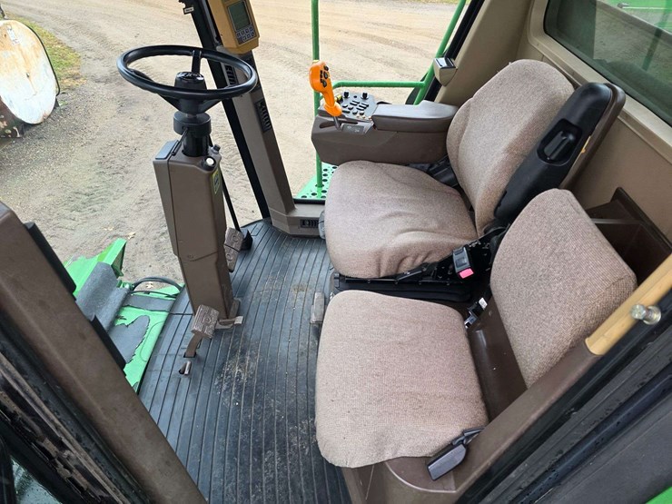 2000-john-deere-9650-sts-image-71