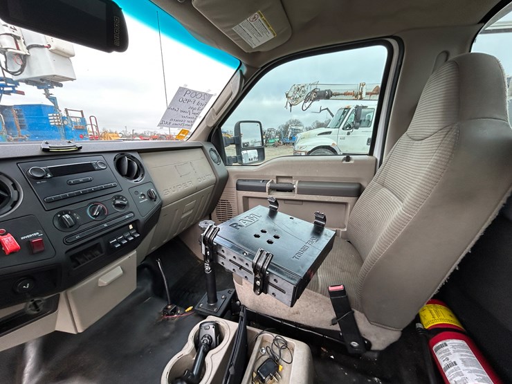 2009-ford-f450-image-15