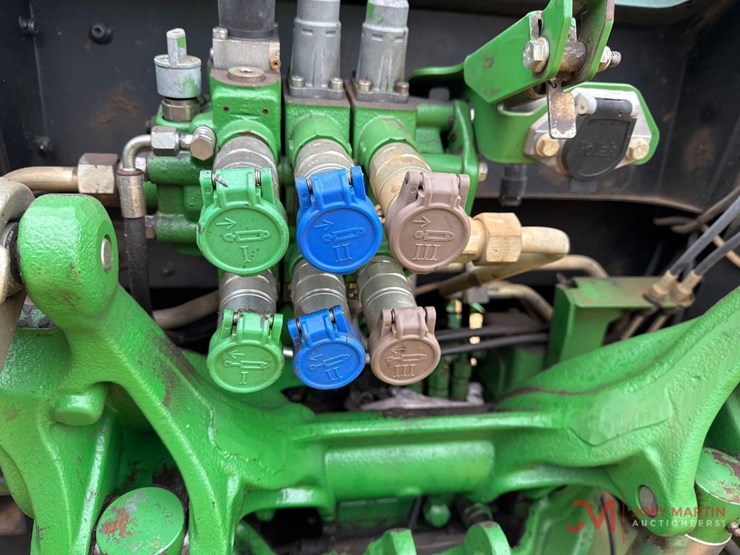 john-deere-5085m-image-8