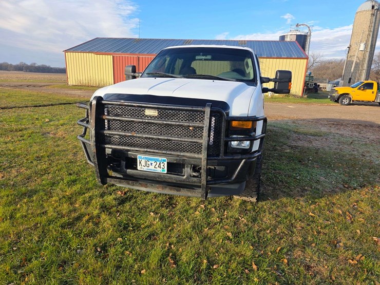 2008-ford-f350-image-4