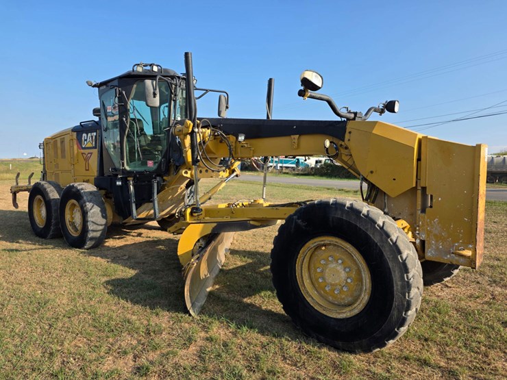 caterpillar-140m3-image-3