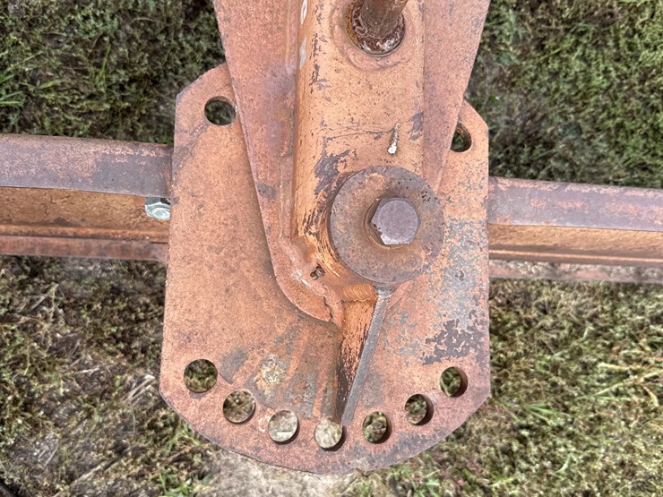 1975-massey-ferguson-9-image-17