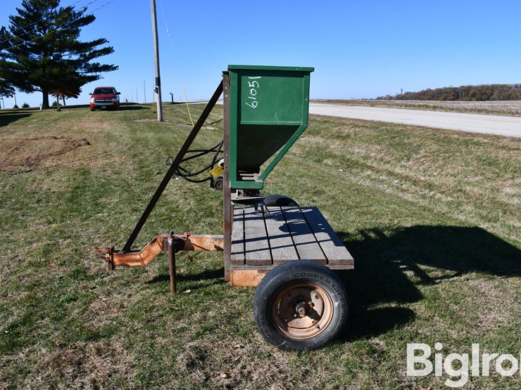 l,-s,-watlington-the-turley-t-79-seeder-image-8