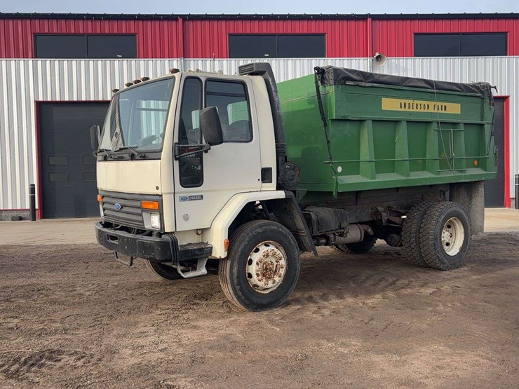 1989-ford-cf8000-image-1