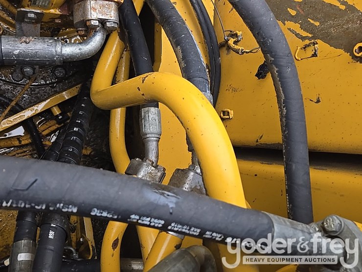 2012-caterpillar-349el-image-65