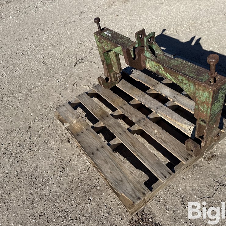 John Deere 3-Pt Quick Hitch