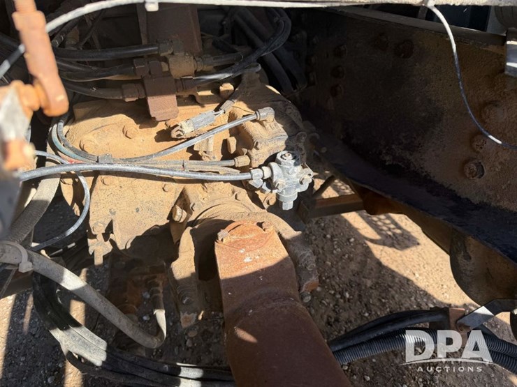 1997-volvo-f16-image-41