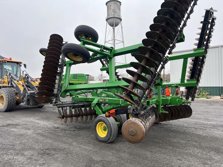 john-deere-637-image-11