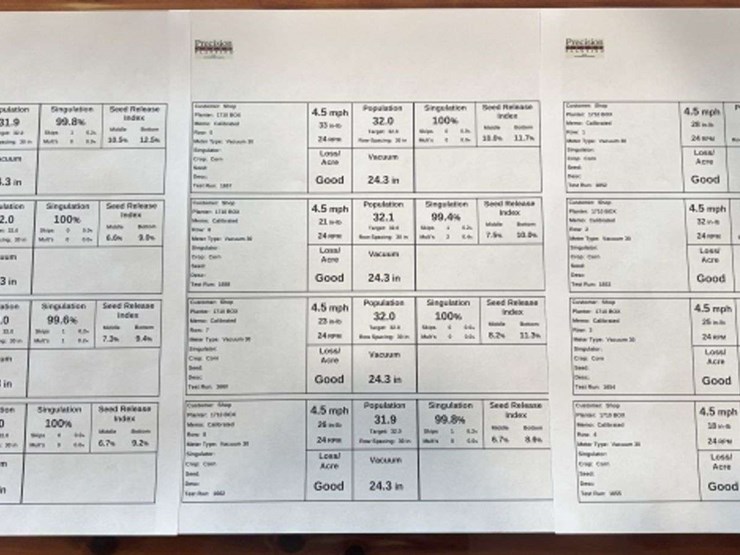 (12)-john-deere-box-e-set-meters,-come-with-corn-plates,-buying-all-for-one-money-image-13
