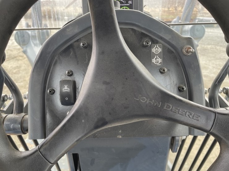 deere-770g-image-45