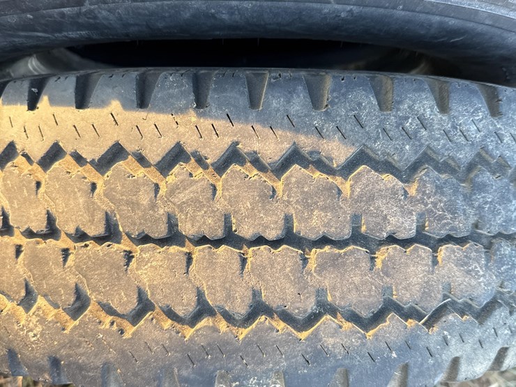 various-brand-tires-image-16