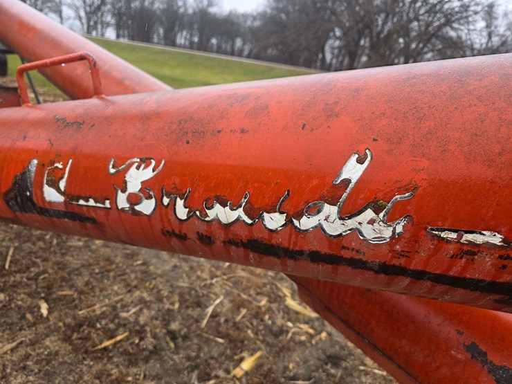 brandt-1070-auger,-10”-x-70’,-hydraulic-lift,-hydraulic-driven-single-auger-swing-hopper,-540-pto-image-7