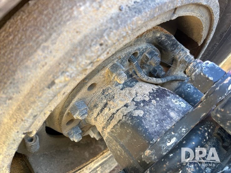 2009-kenworth-t800-image-19