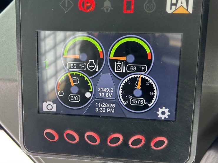 2019-caterpillar-259d-image-49