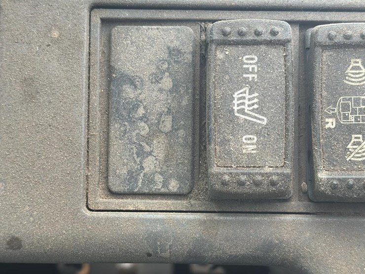 2006-deere-350d-image-63