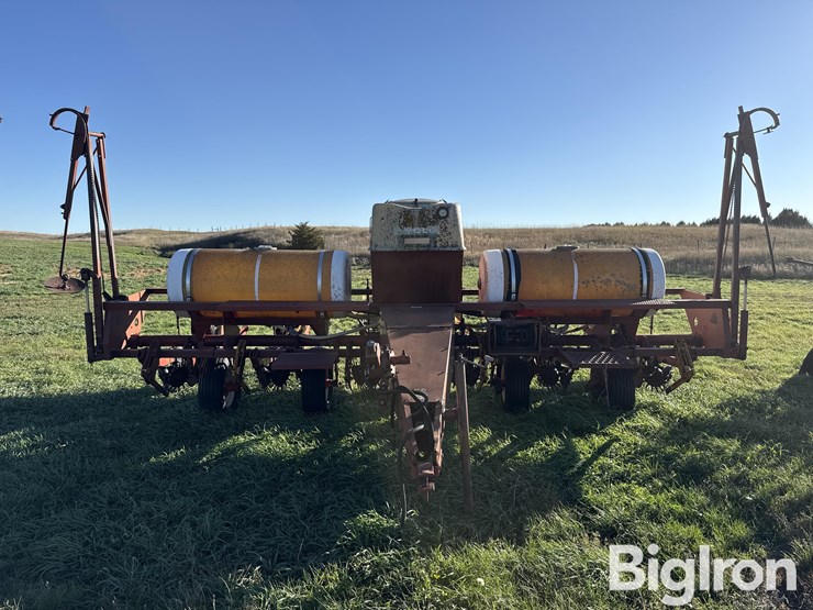 international-400-image-2