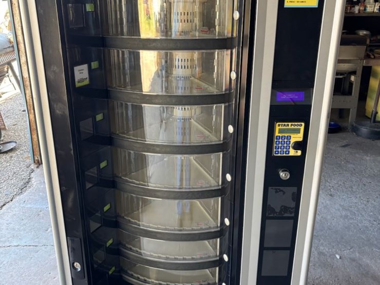 necta-refrigerated-vending-machine-(njp426,-unit-4)-image-1