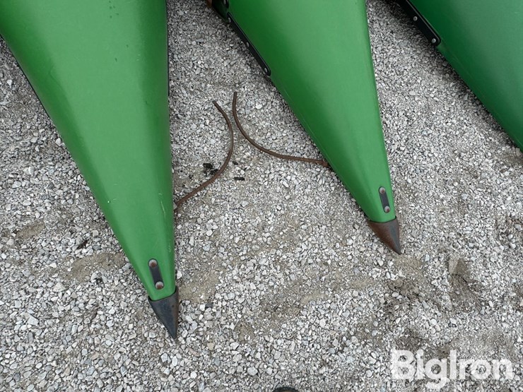 john-deere-c12f-image-10