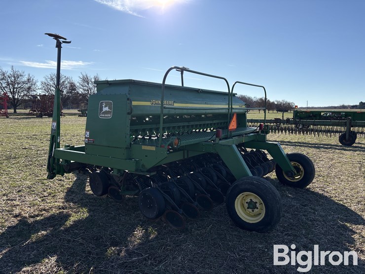 john-deere-1560-image-7
