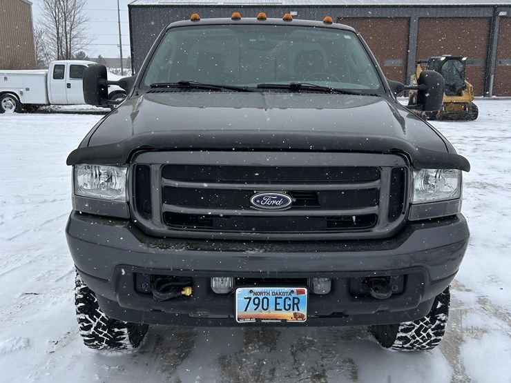 2003-ford-f350-xlt-image-2