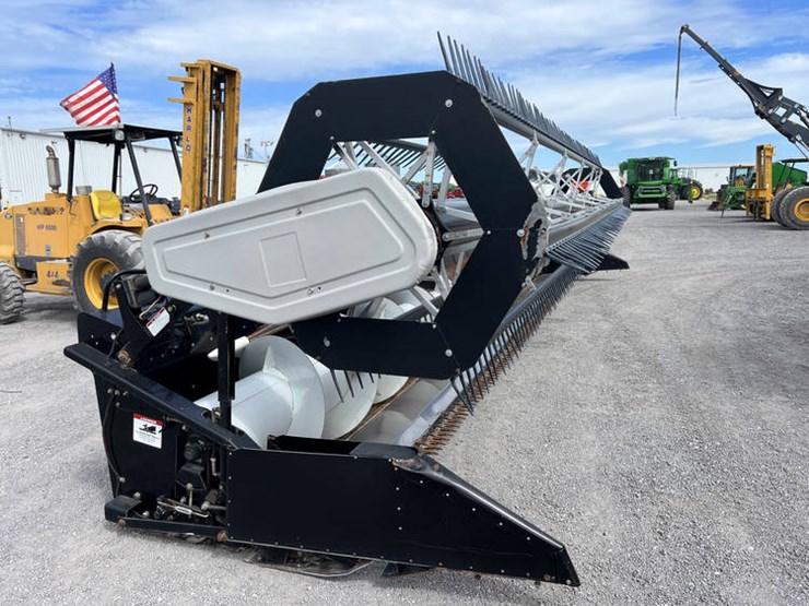 #113999-•-gleaner-bean-head-#30frhp84588-image-12