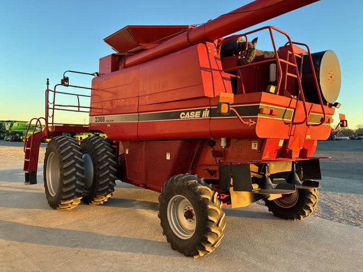 case-ih-2388-image-6