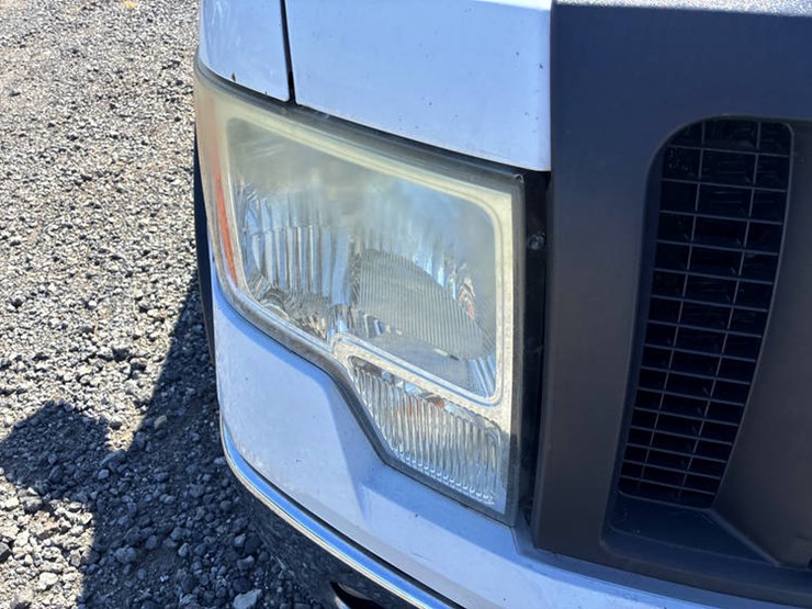 2010-ford-f150-xlt-image-11