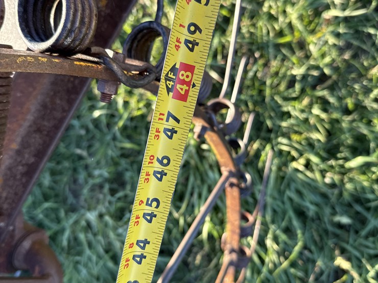 merrill-take-5-wheel-side-delivery-rake-image-10