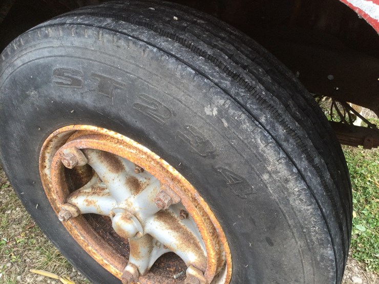 #4531-•-1970-ford-dump-truck:-(has-clear-wi.-title)-image-12