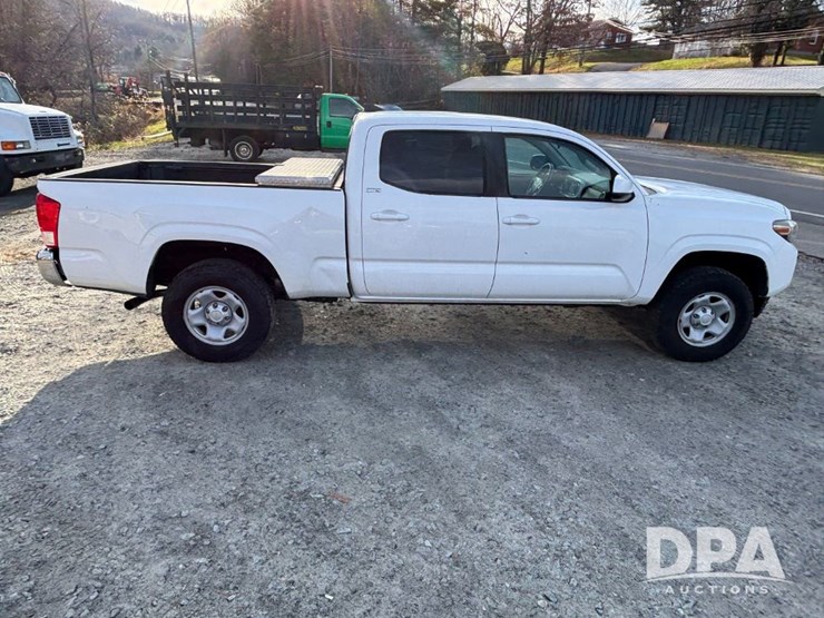 toyota-tacoma-image-3