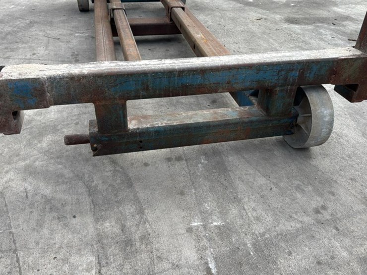 #194-•-stacking-racks-image-8