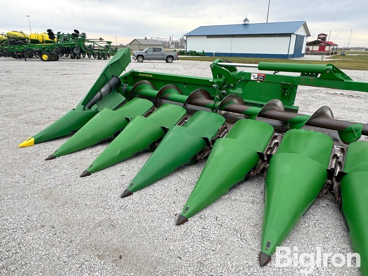 john-deere-c12f-image-7