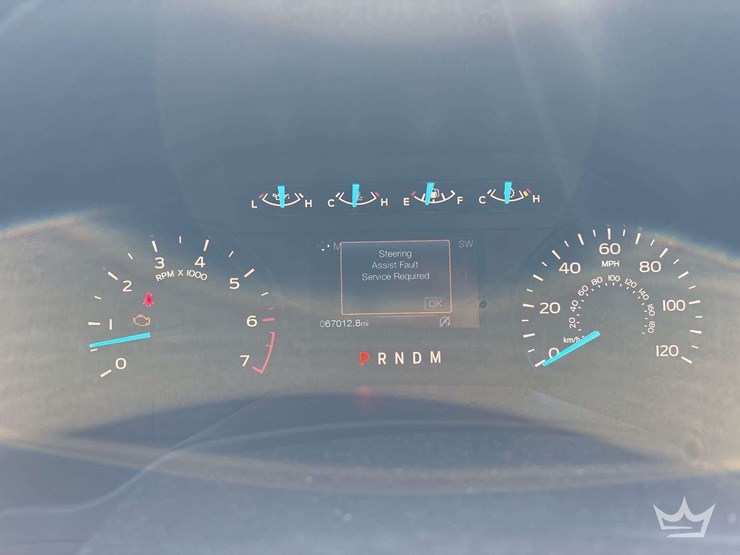 2018-ford-f-150-4x4-crew-cab-pickup-truck-image-12