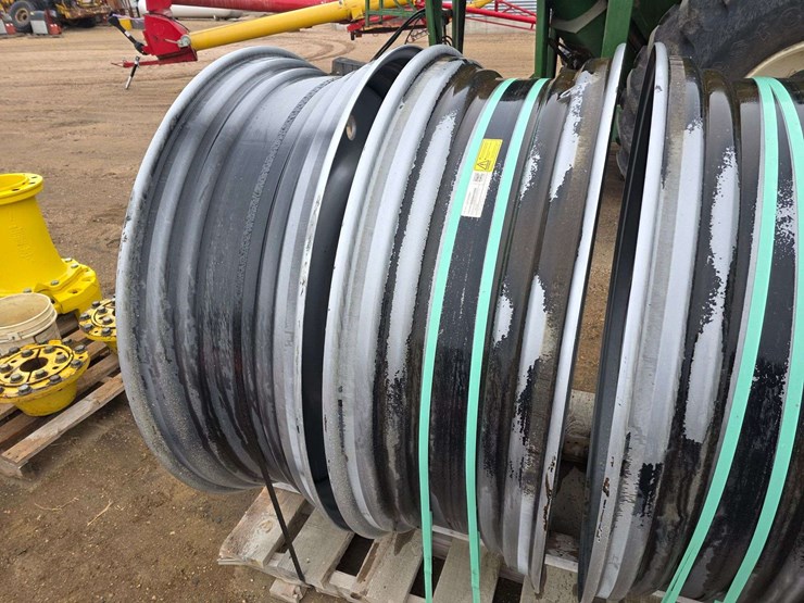 (2)-15-x-50---10-bolt-silver-dual-rims-image-3