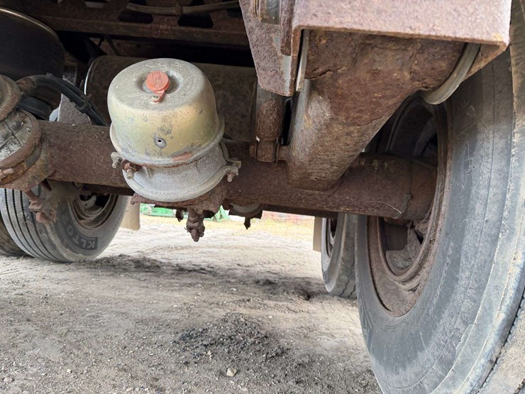 2006-utility-4000d-x-image-19