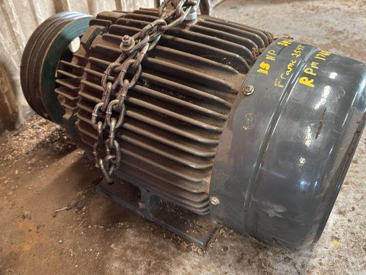 #162-•-15-hp-electric-motor*-image-3