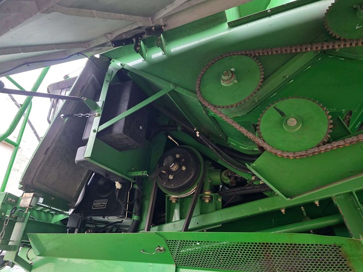 2000-john-deere-9650-sts-image-37