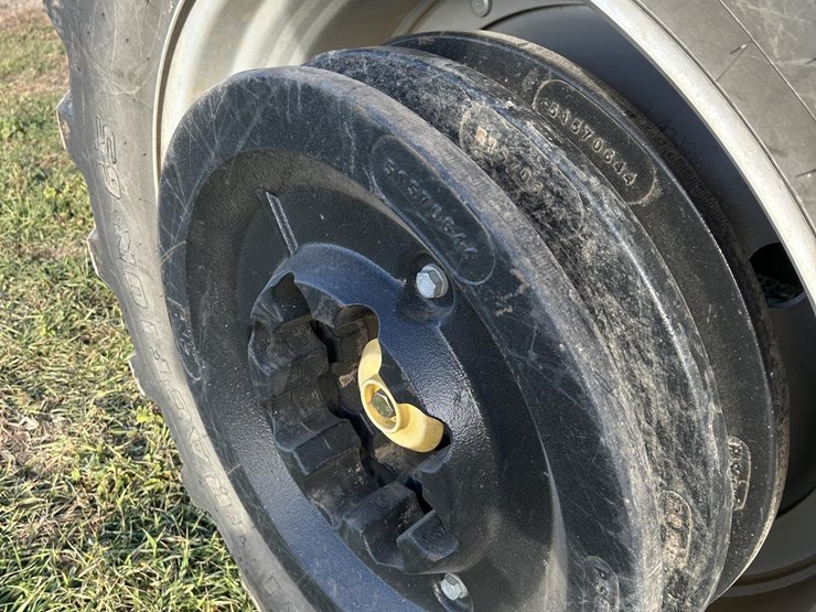 2022-case-ih-maxxum-150-image-24