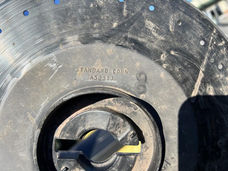 john-deere-7200-image-20