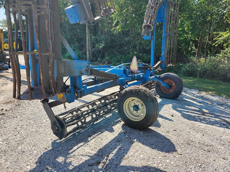 40-dmi-crumbler-image-4