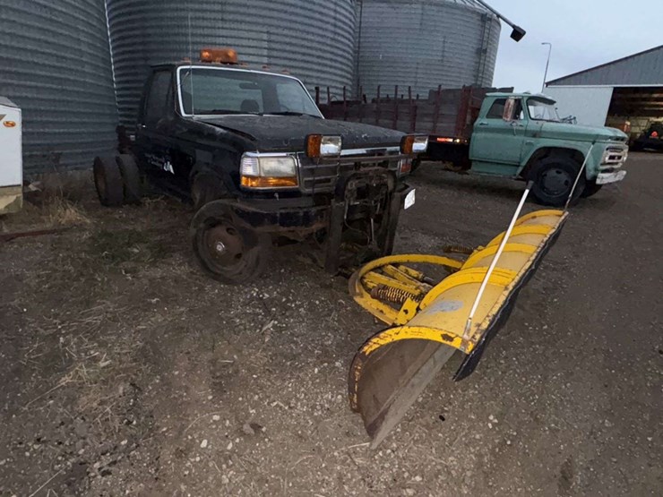 1994-ford-f350-xlt-image-2