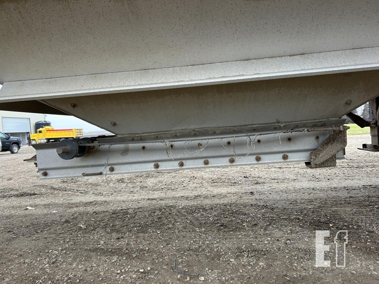 2006-wilson-41ft-grain-trailer-image-22