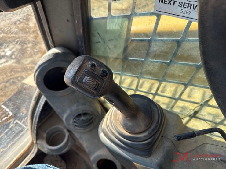 caterpillar-299d2-xps-image-16